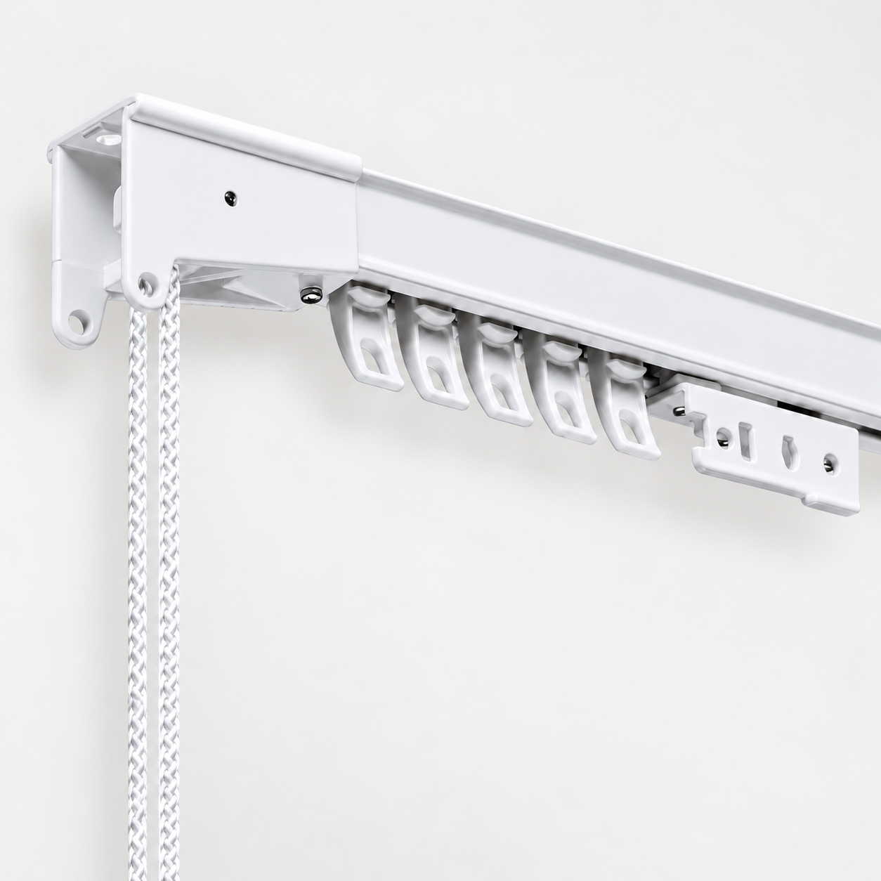 White CS cord draw ceiling mount with pulley and master arm