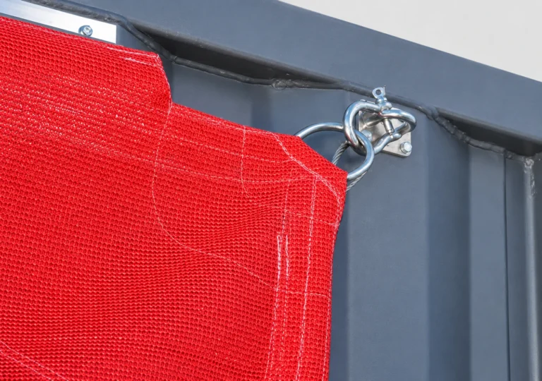 Direct Connect Attachment at Corner with Keder